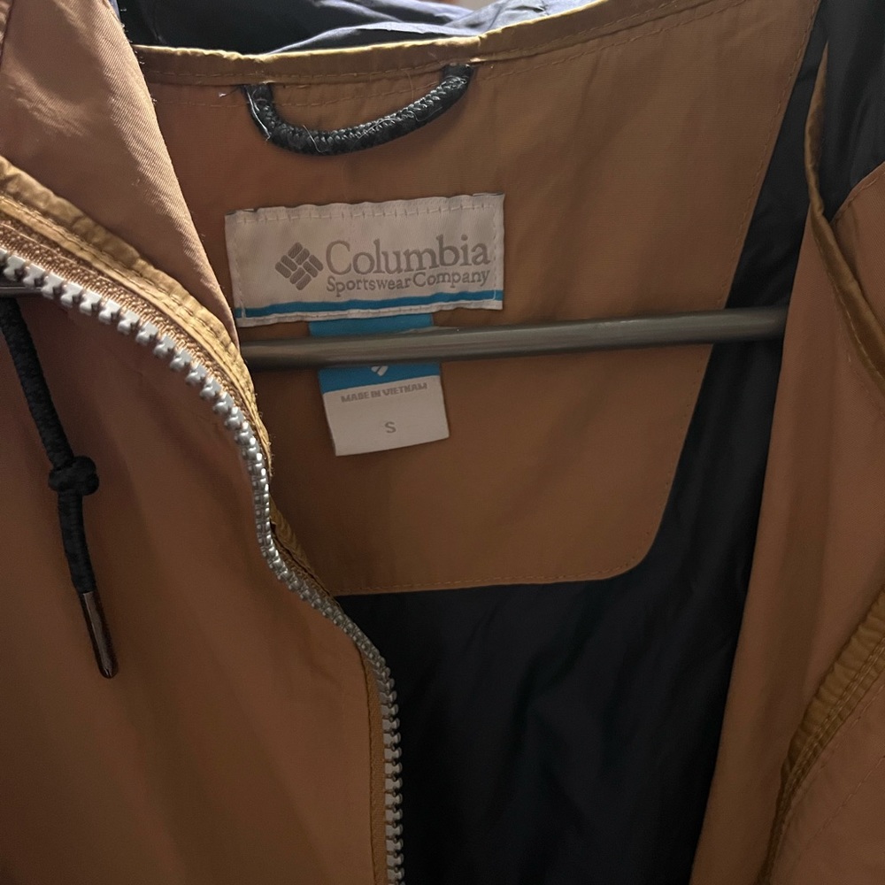 Columbia wind breaker. Work a few times just too small for me.